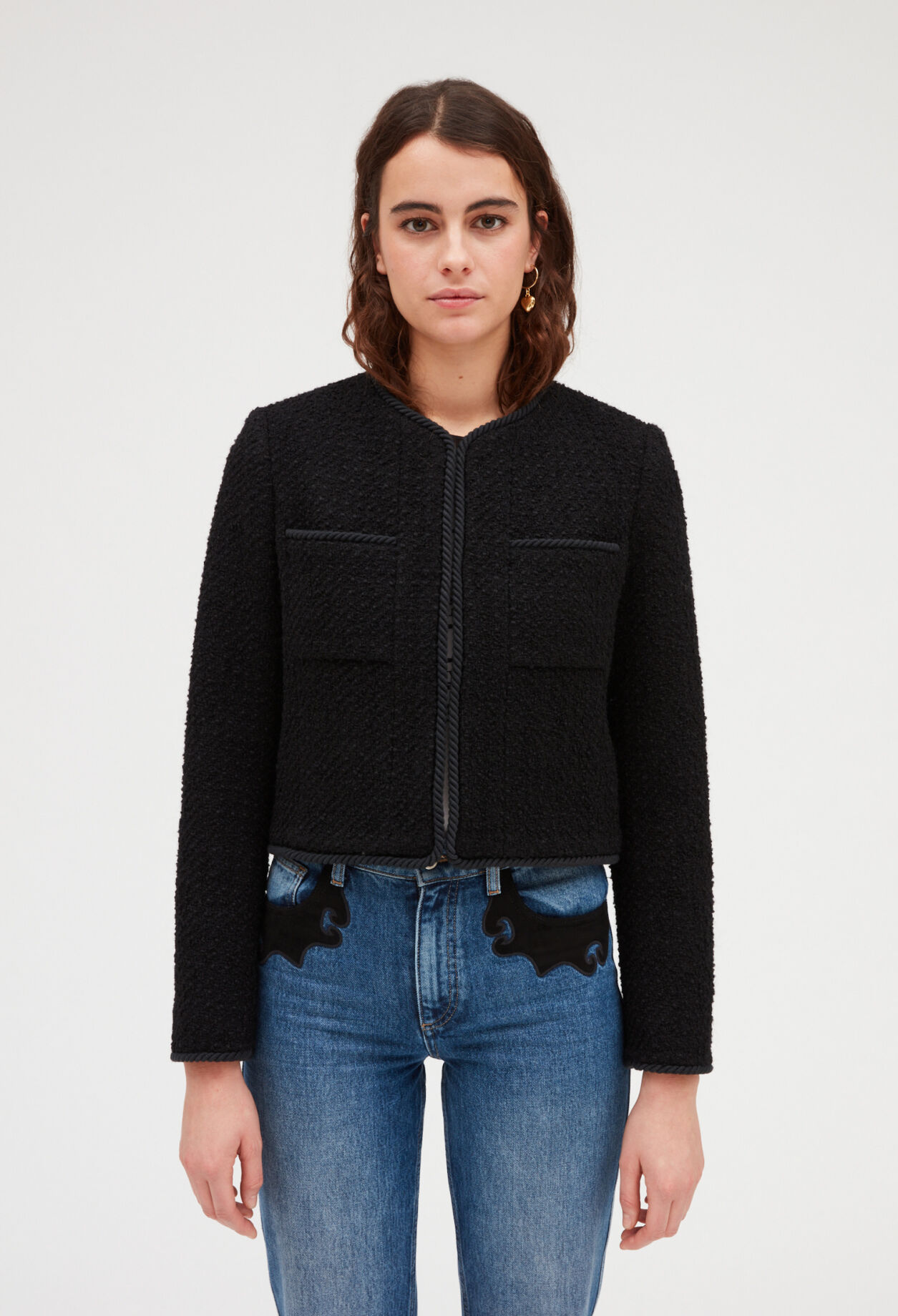 Chaqueta corta de tweed negro