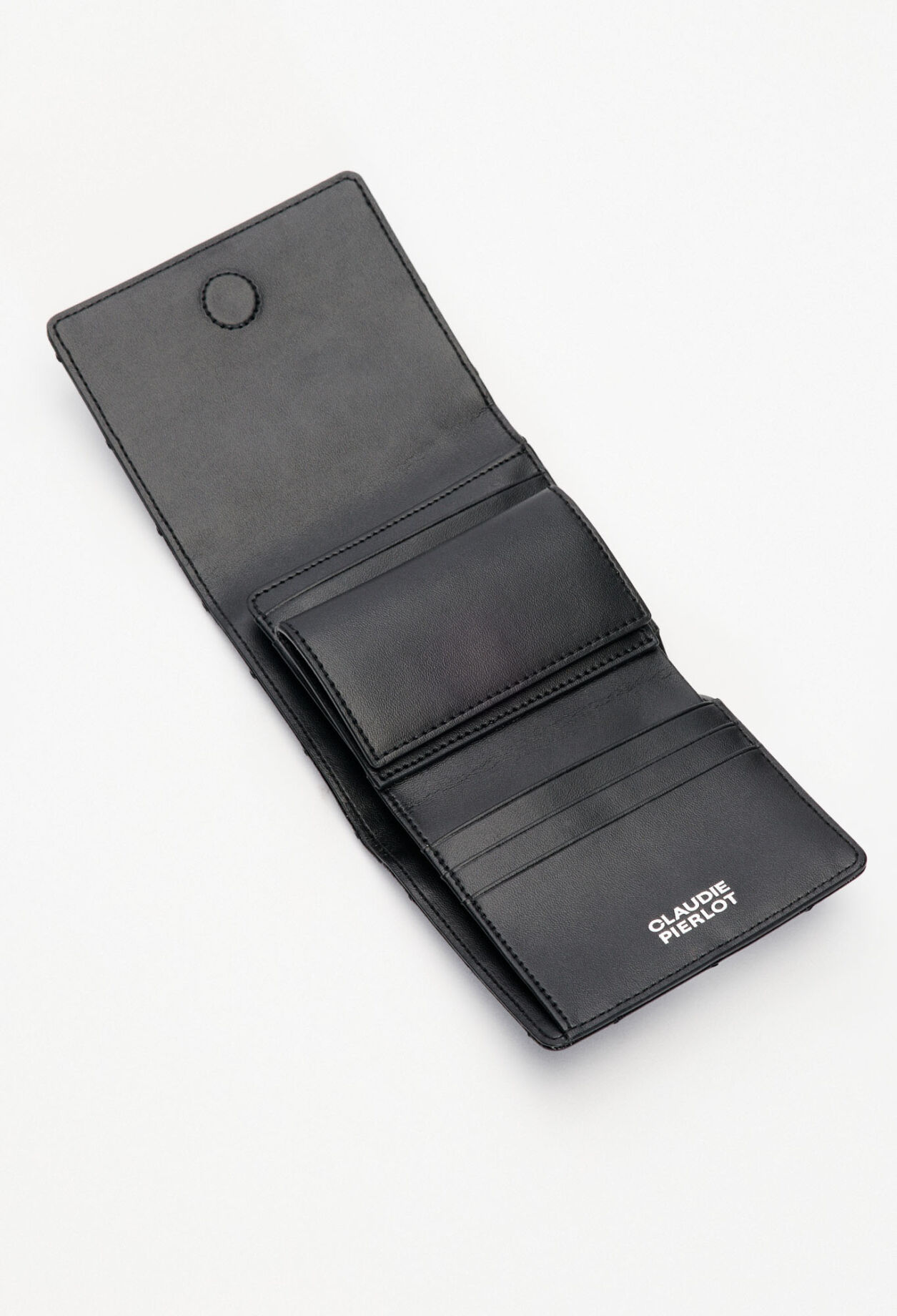 Cartera cuero acharolado