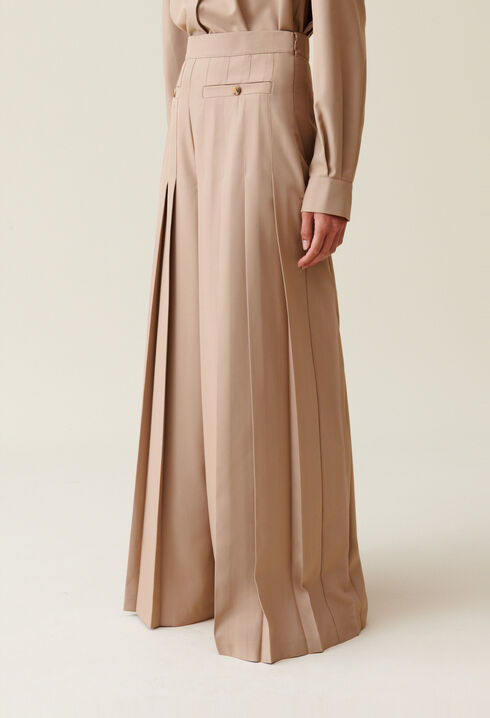 Pantal&oacute;n plisado de talle alto