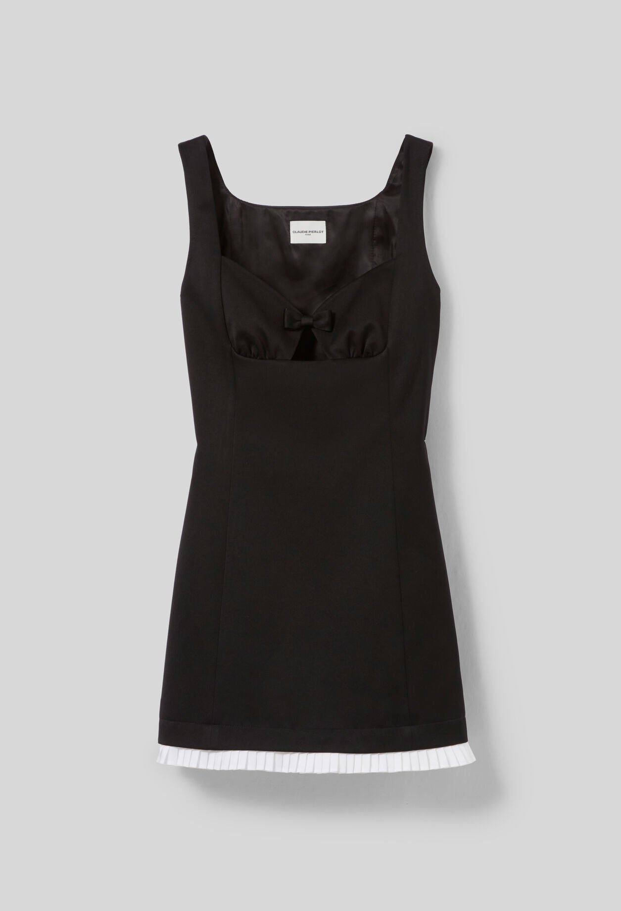 Vestido corto plisado