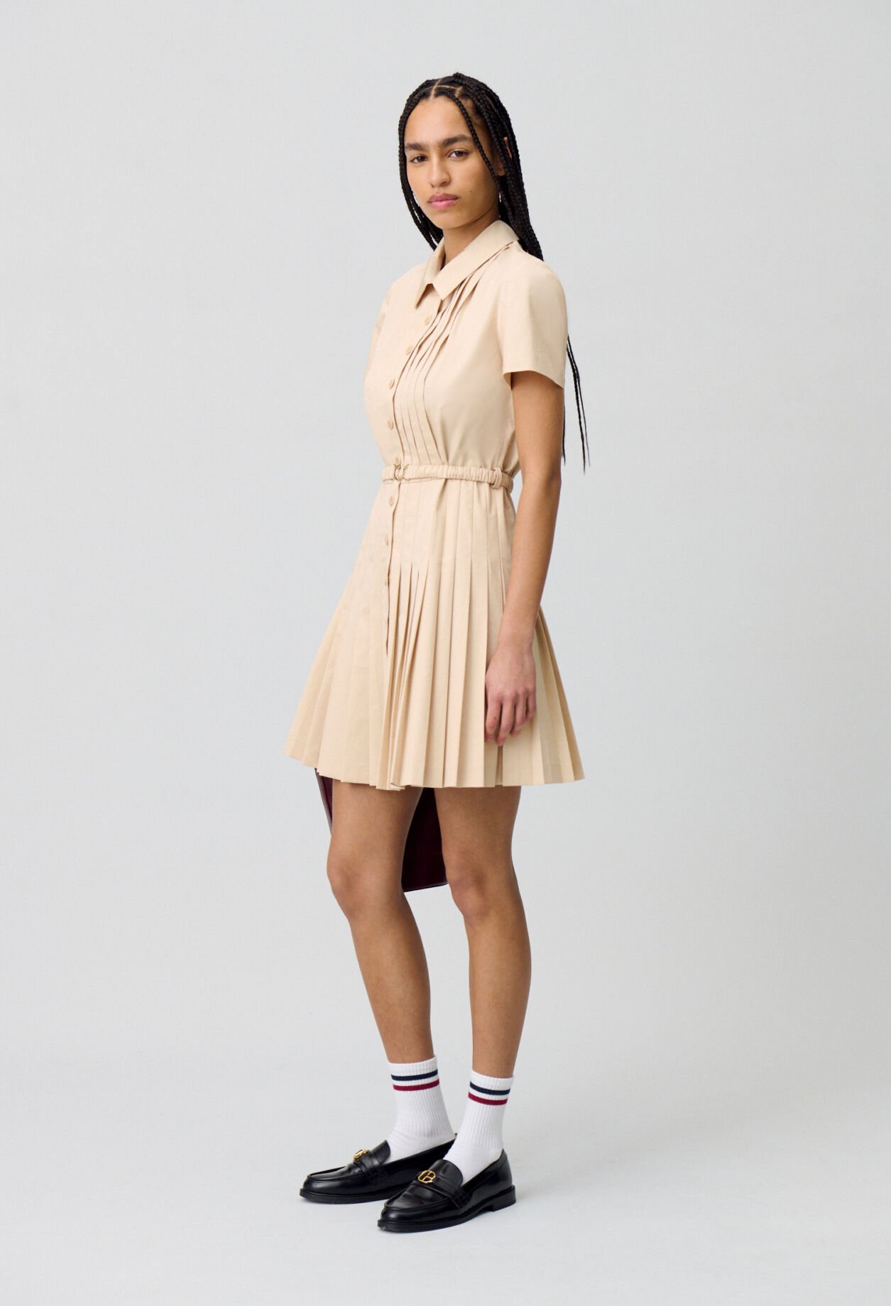 Vestido corto abotonado