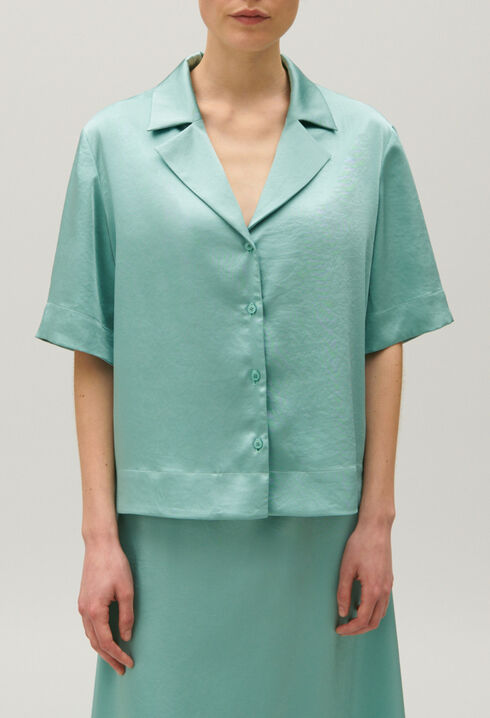 Camisa fluida satinada verde agua