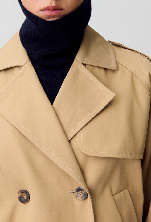 Chaqueta trench corta