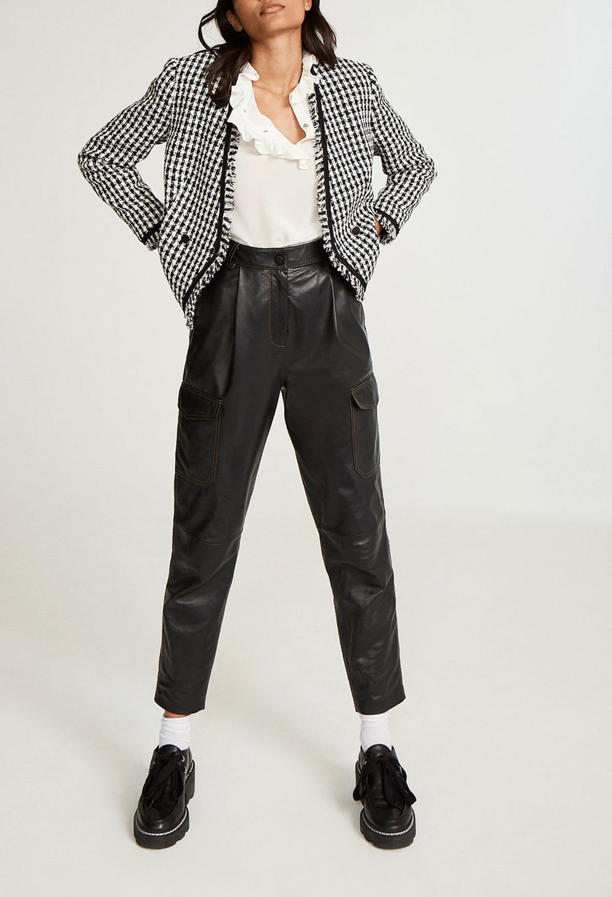 Pantalón de piel