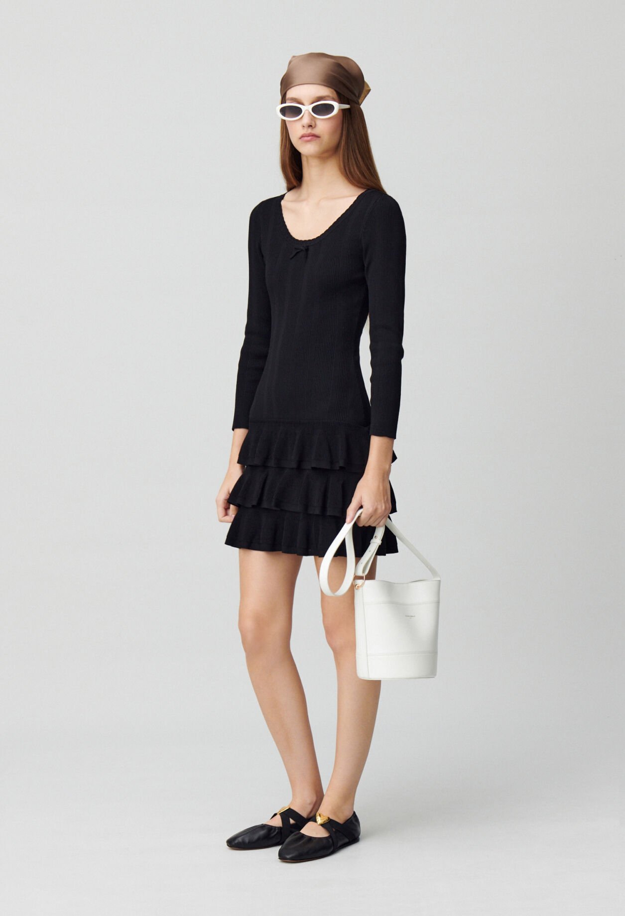 Vestido corto de punto fino