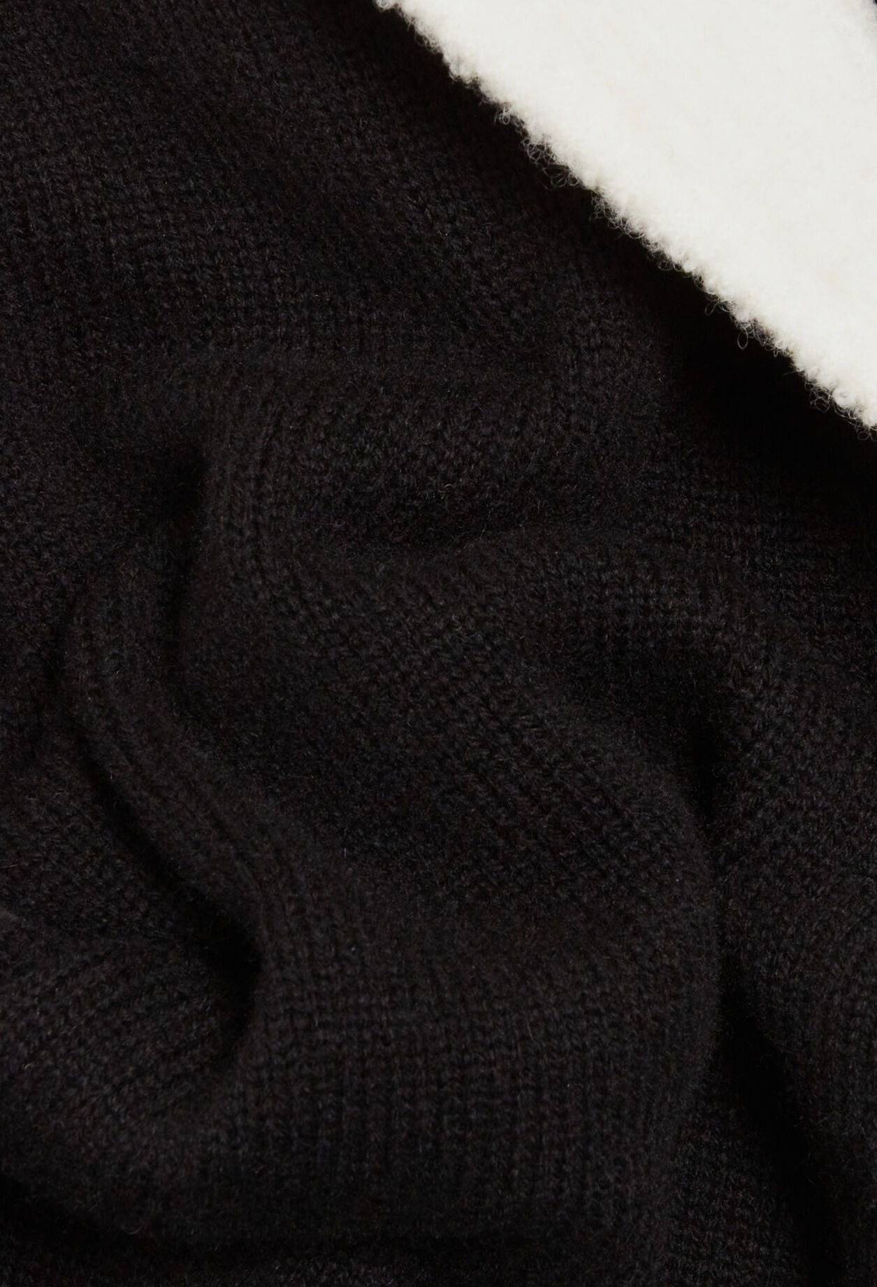 Chaqueta de punto de cuello ancho