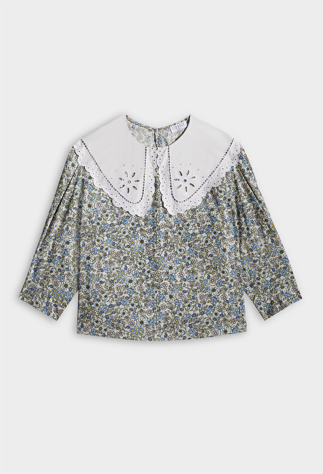 Blusa con flores