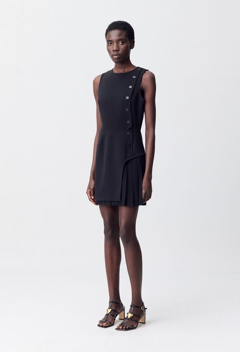 Vestido corto plisado