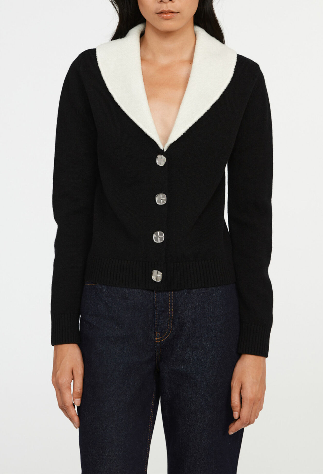 Chaqueta de punto de cuello ancho