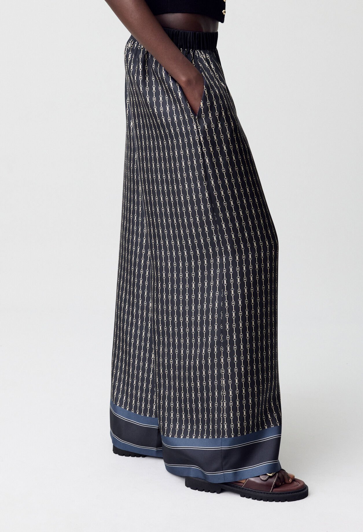 Pantalón fluido estampado