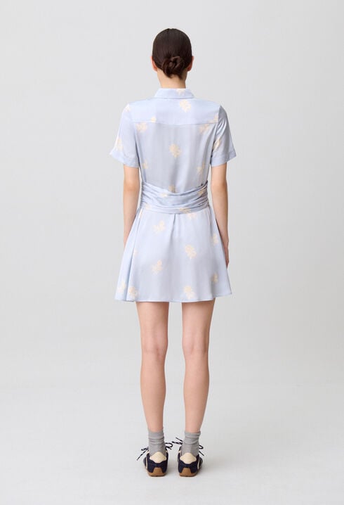 Vestido satinado de flores