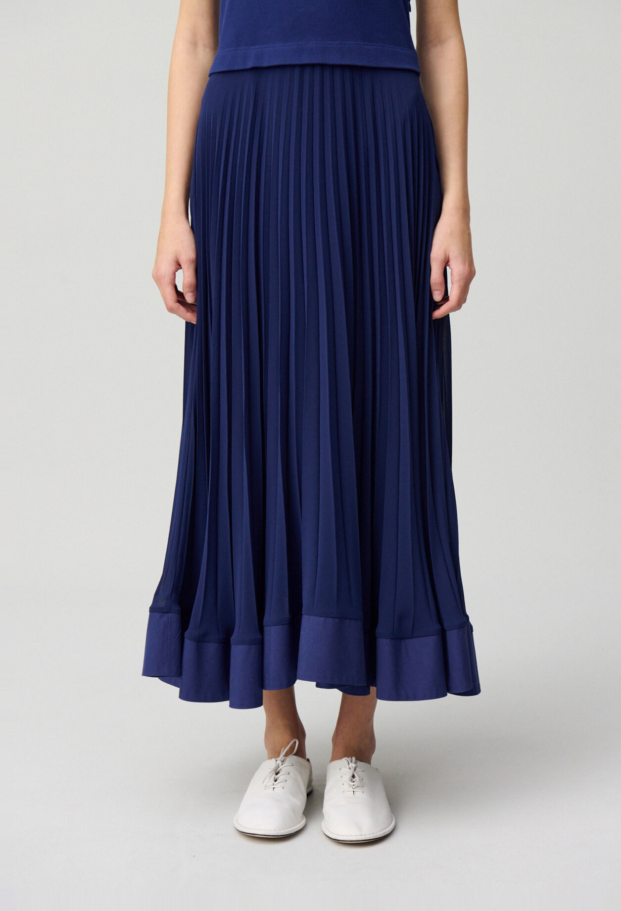 Vestido largo con trampantojo