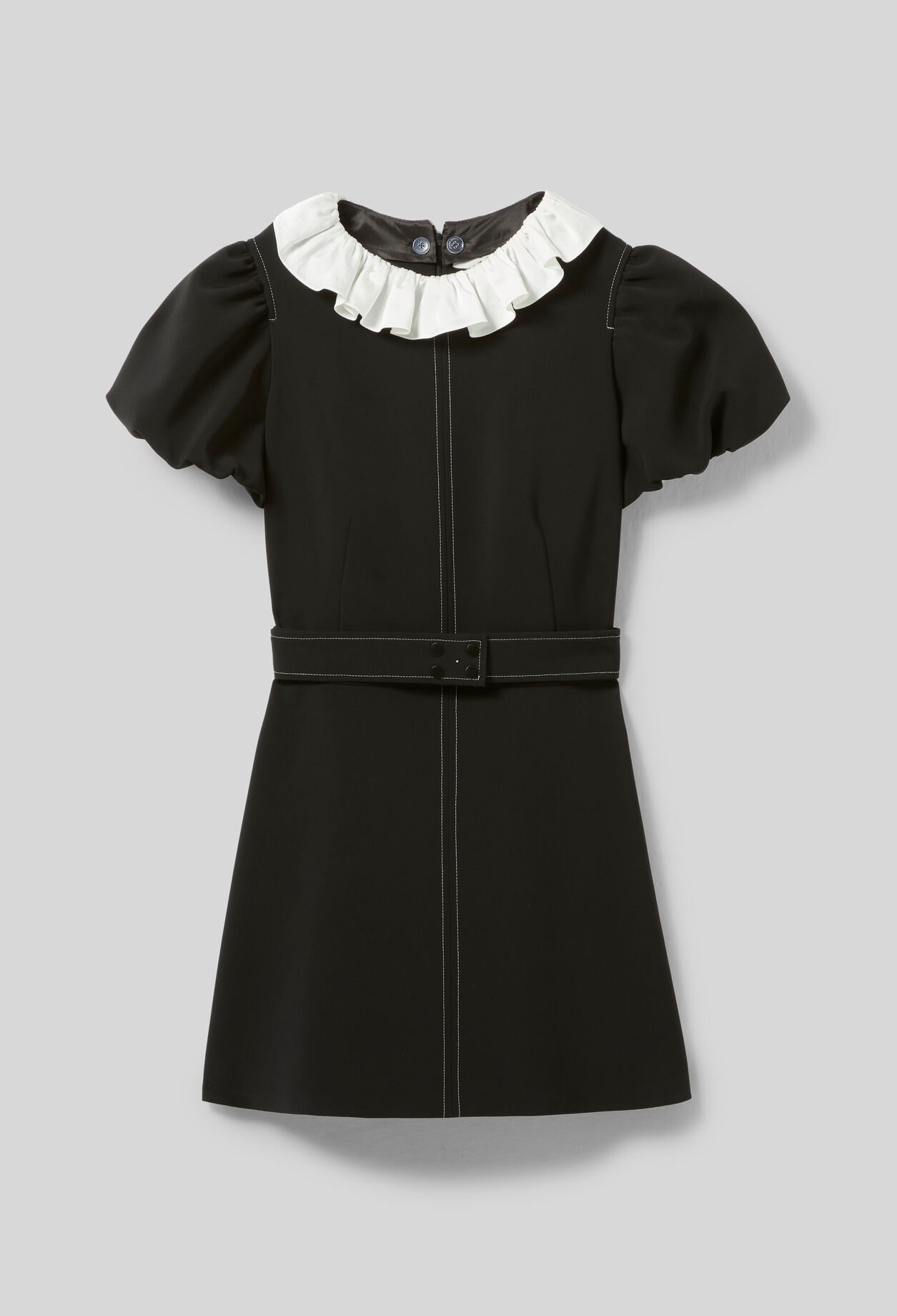 Vestido corto con cuello