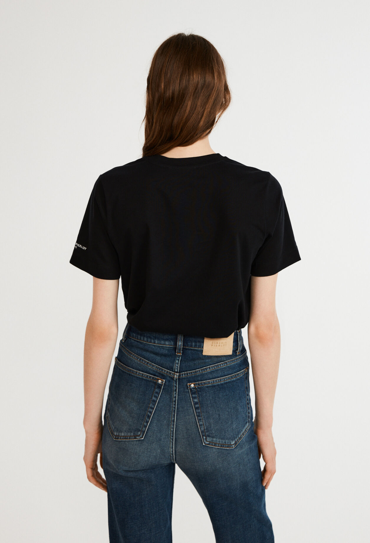 Camiseta bordada