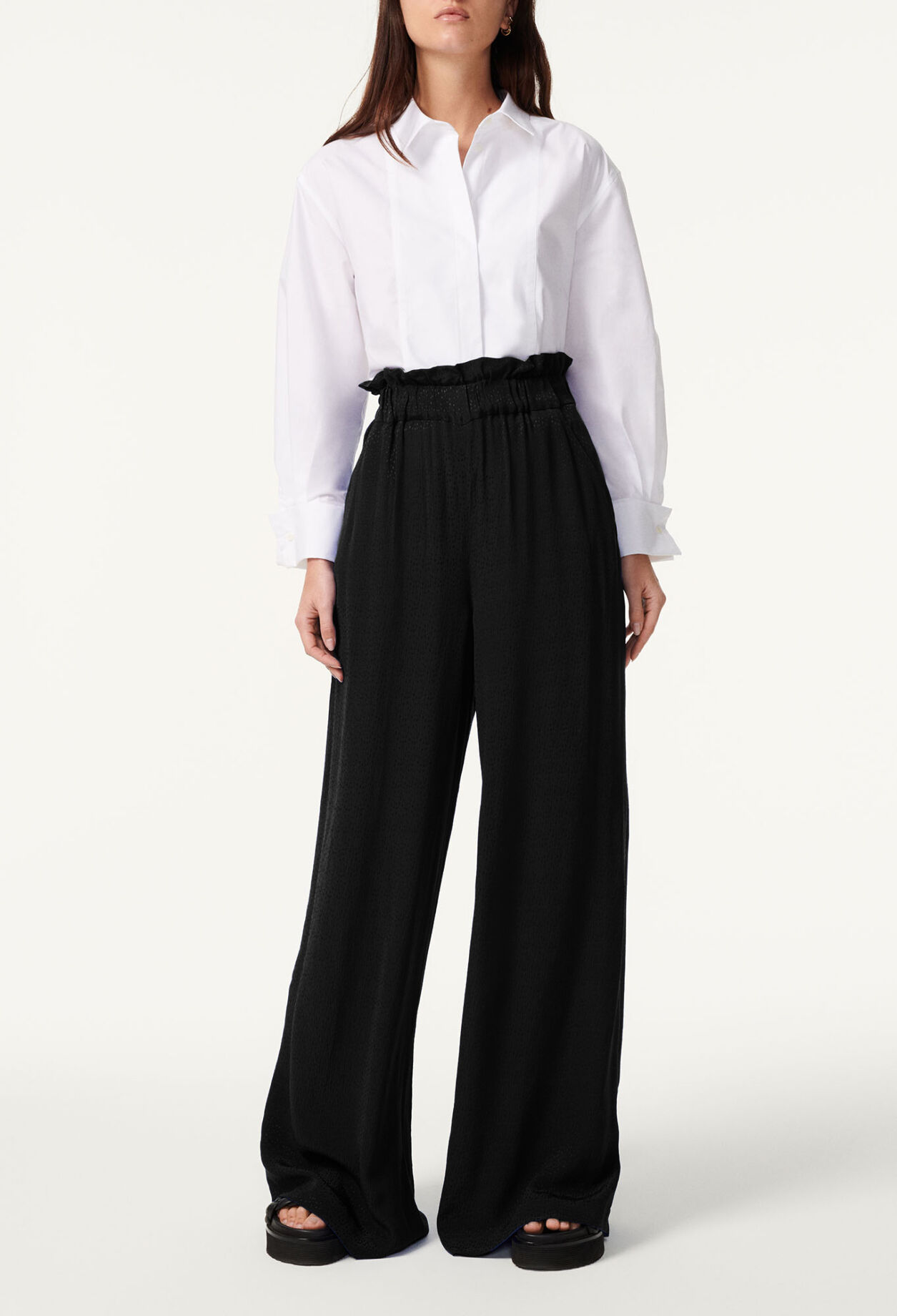 Pantalón fluido