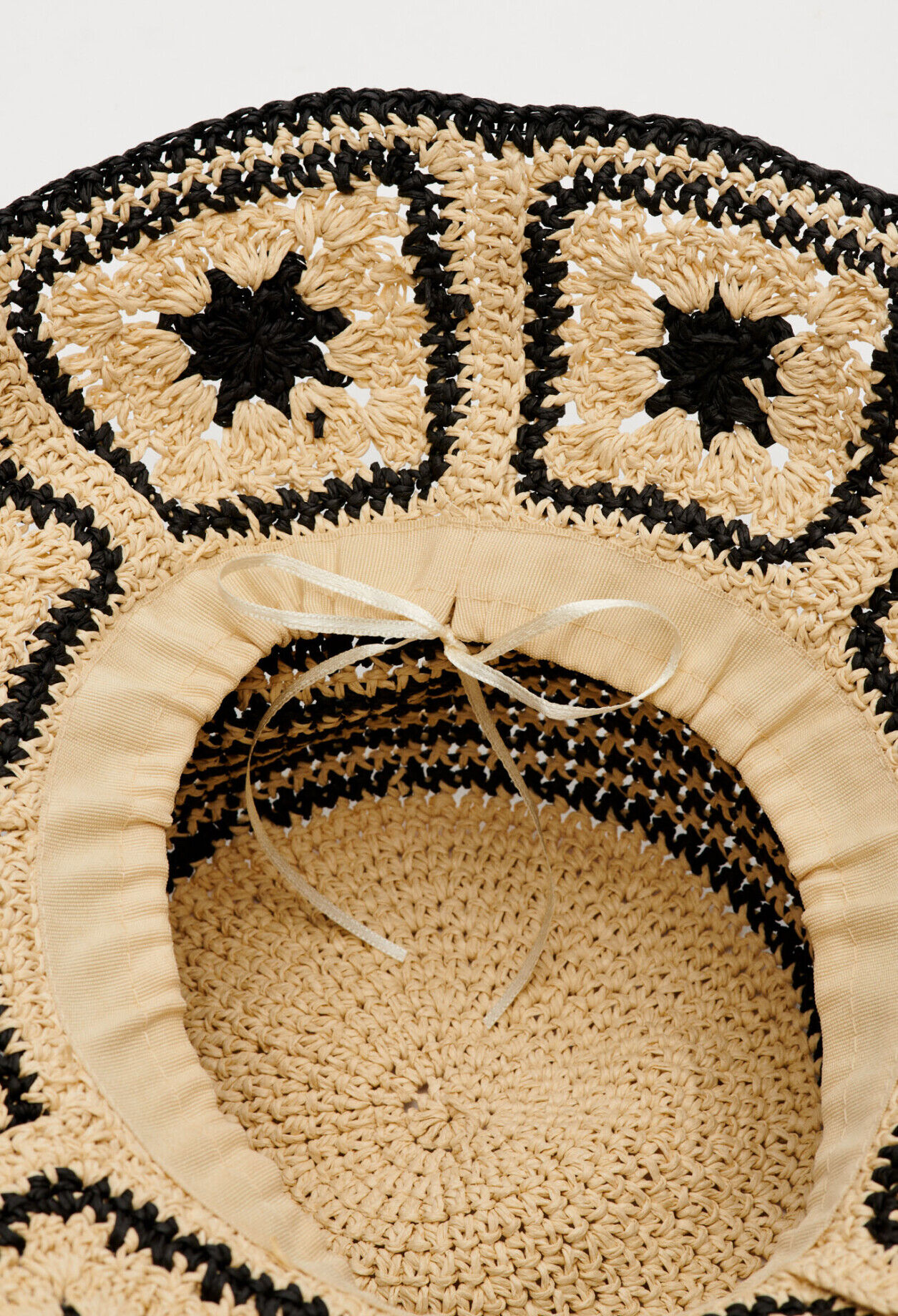 Sombrero bob de crochet