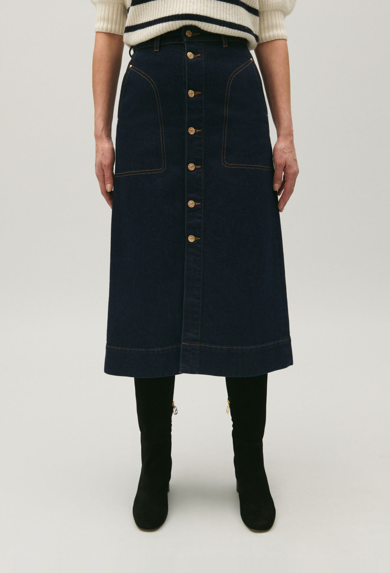 Falda midi vaquera azul