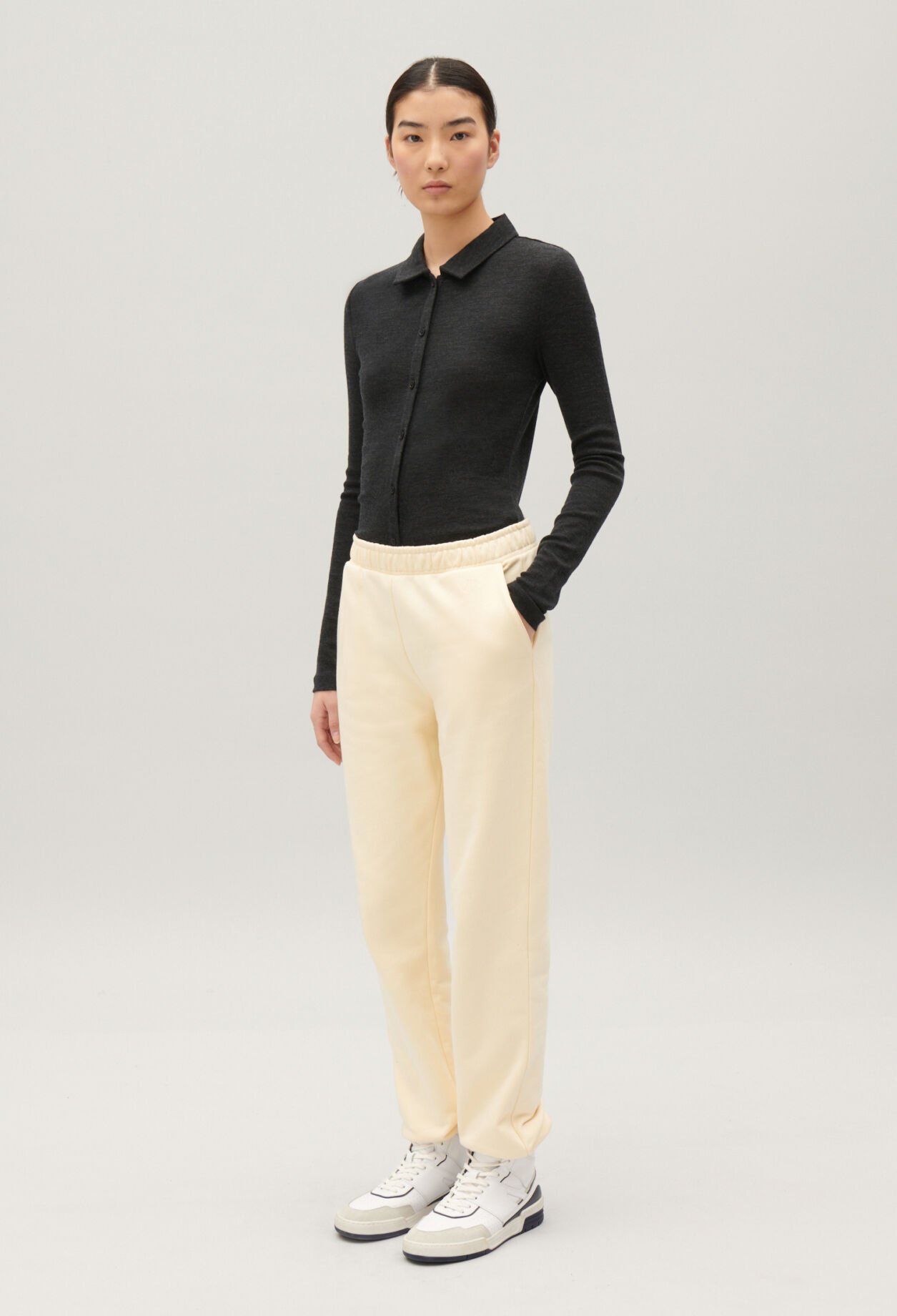 Pantalones jogging vainilla