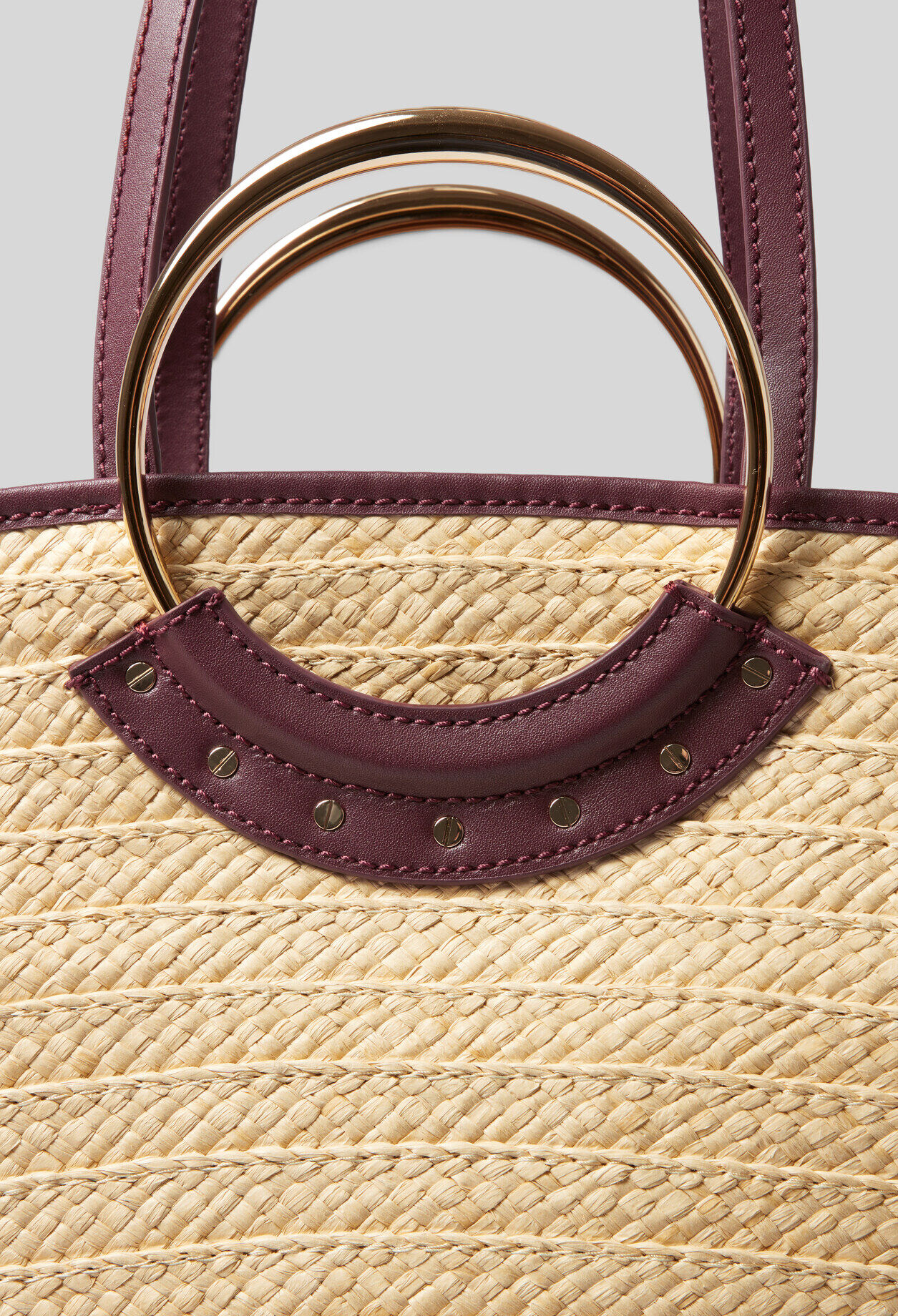 Bolso de rafia con asas trenzadas