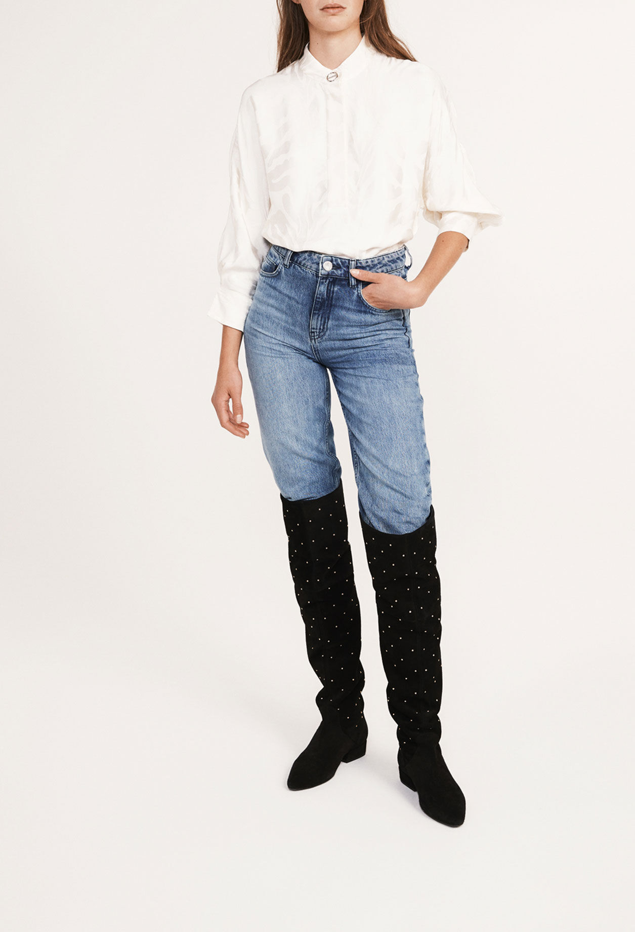 Blusa satinada color crudo