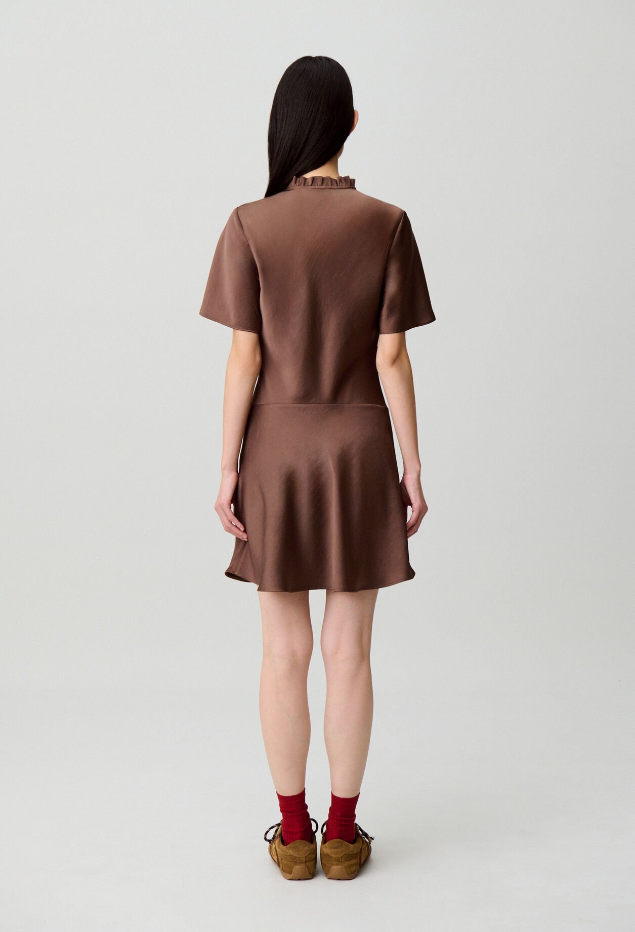 Vestido corto fluido