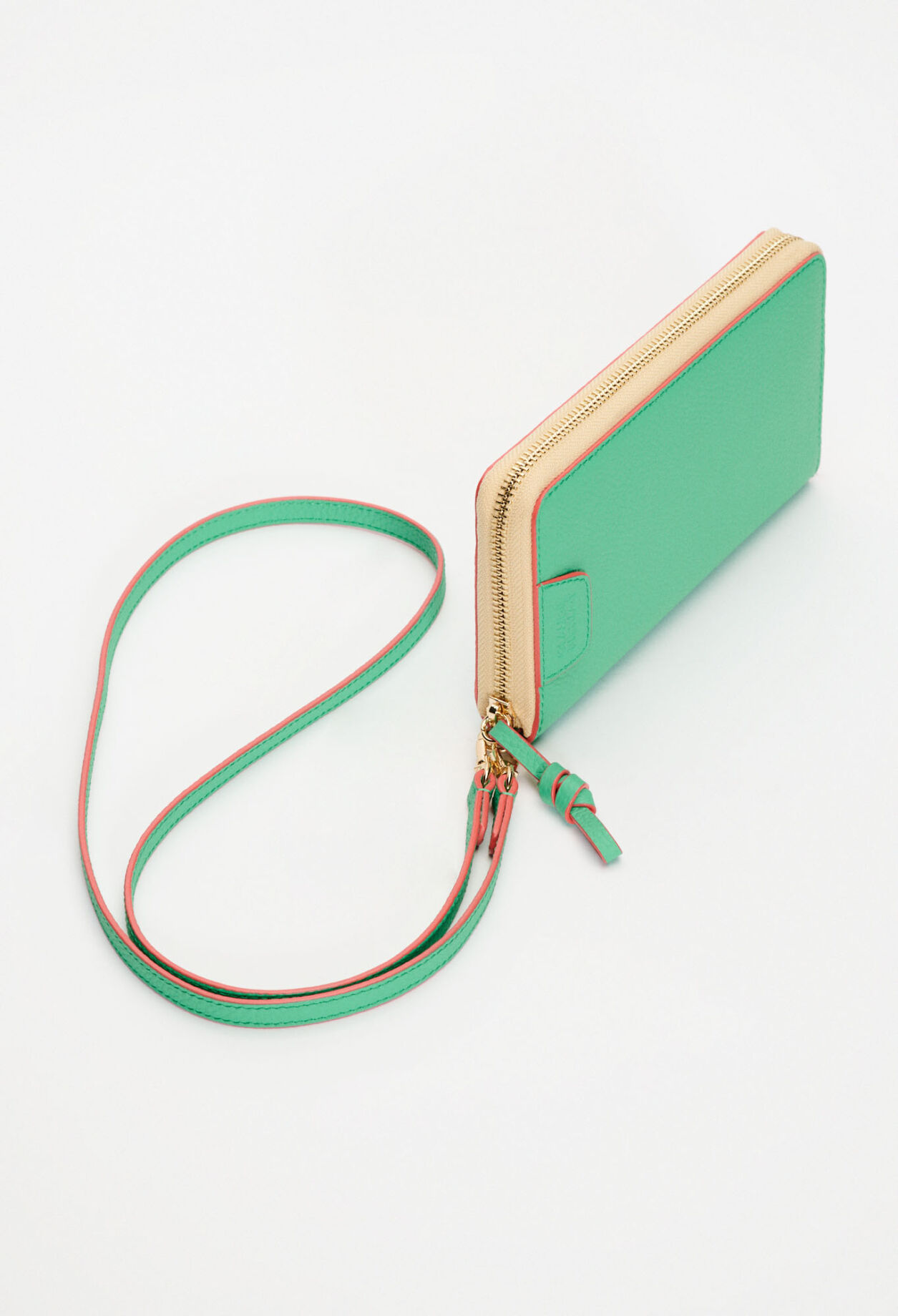 Cartera de cuero