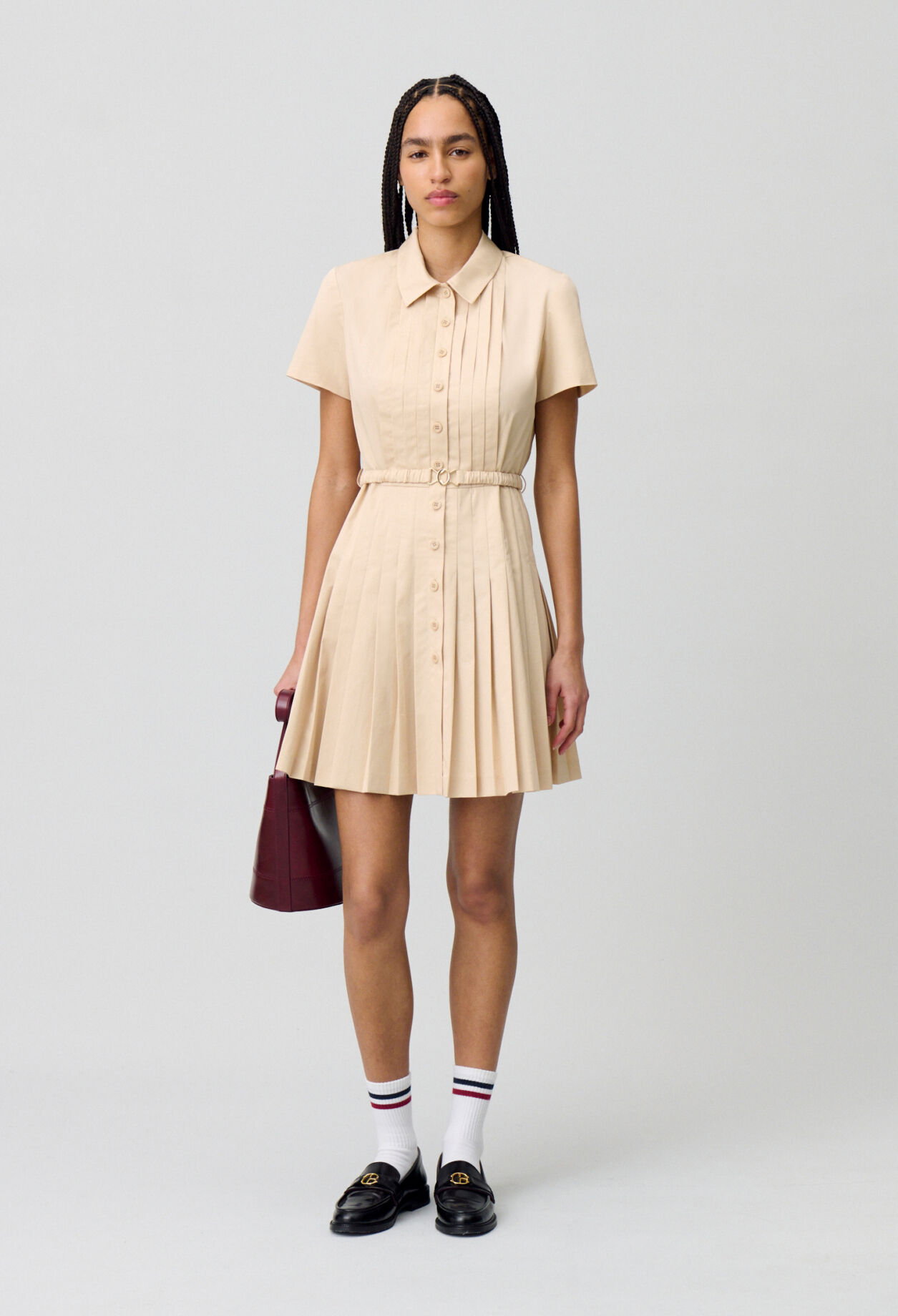 Vestido corto abotonado