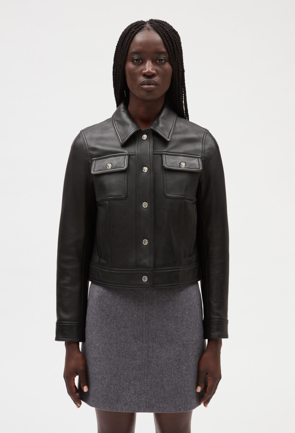 Chaqueta de piel en negro