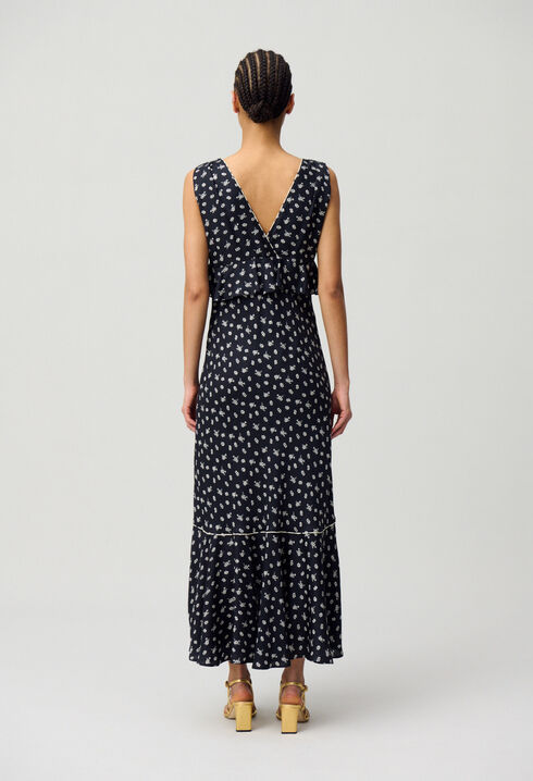 Vestido largo con volantes