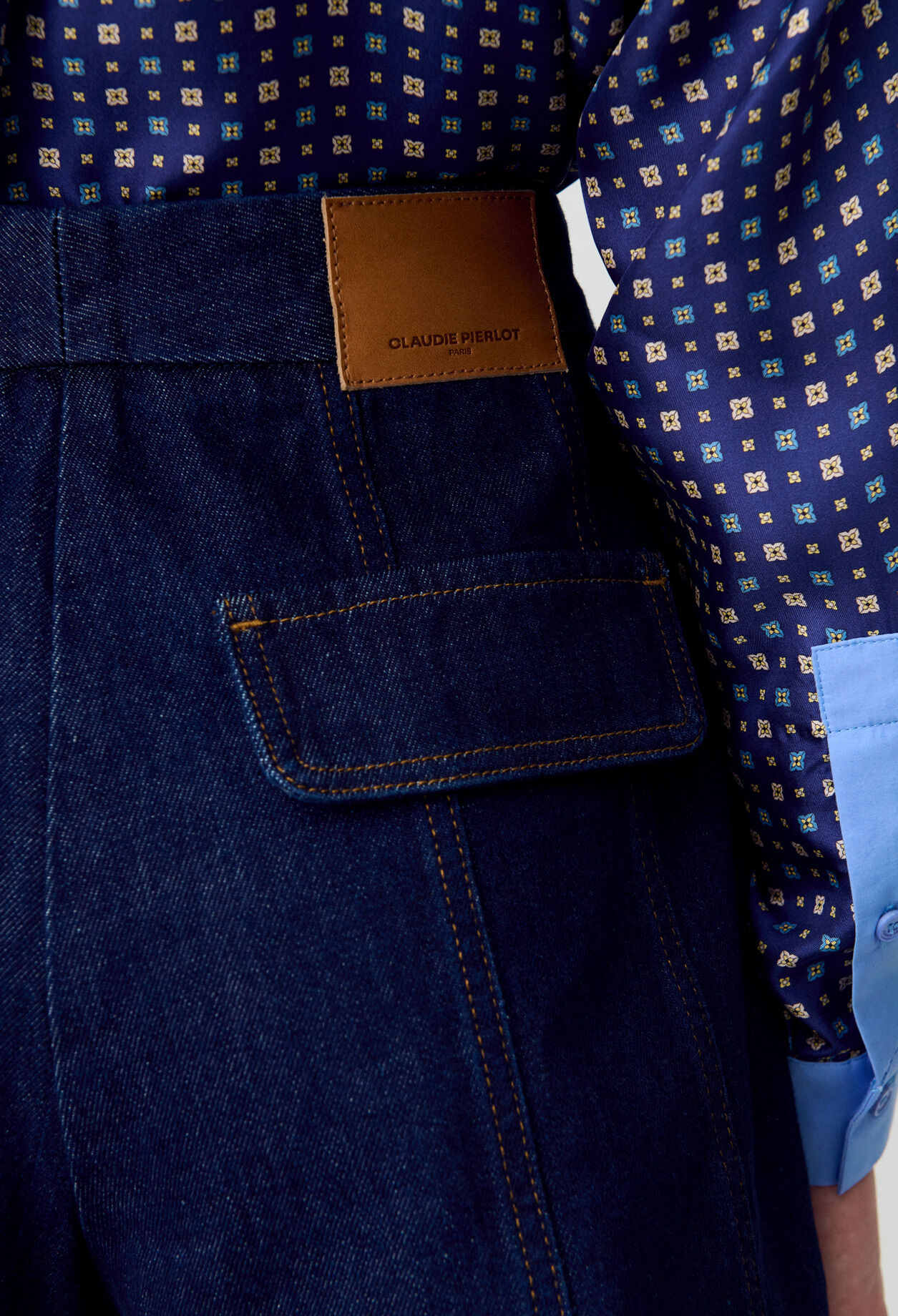 Short corto de denim bruto