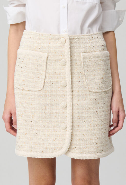 Falda corta de tweed con botones