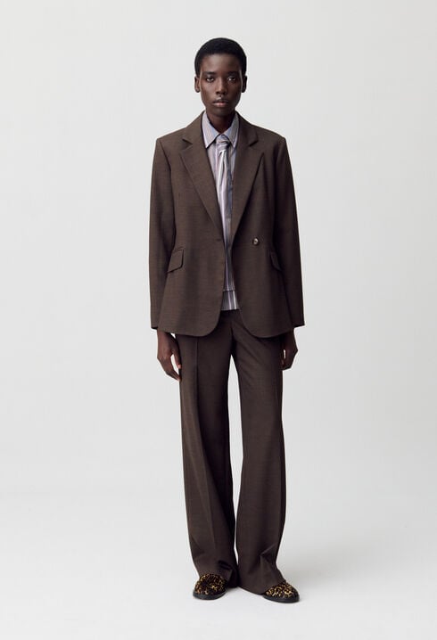 Americana de traje