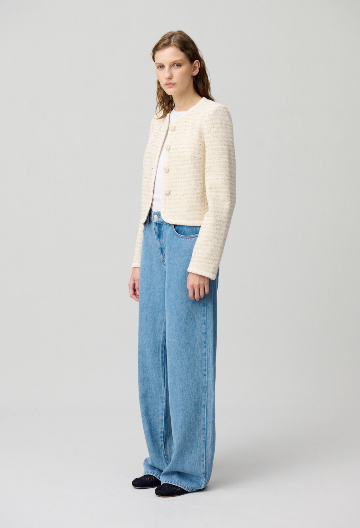 Chaqueta corta de tweed con botones
