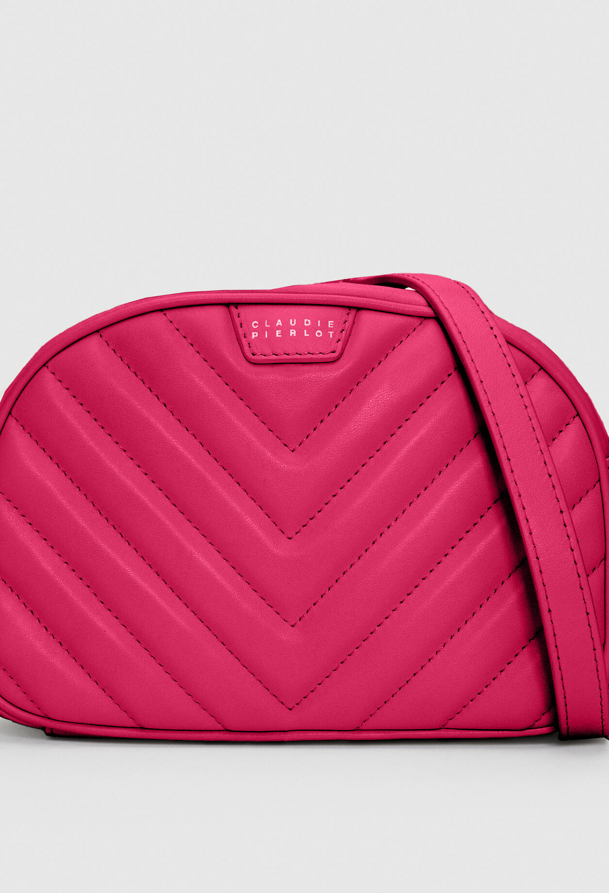 Bolso de piel responsable