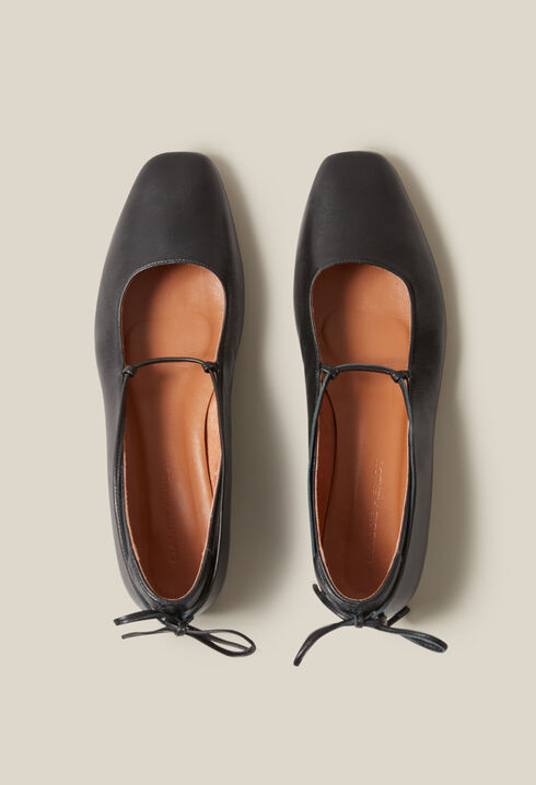 Bailarinas cuero negro