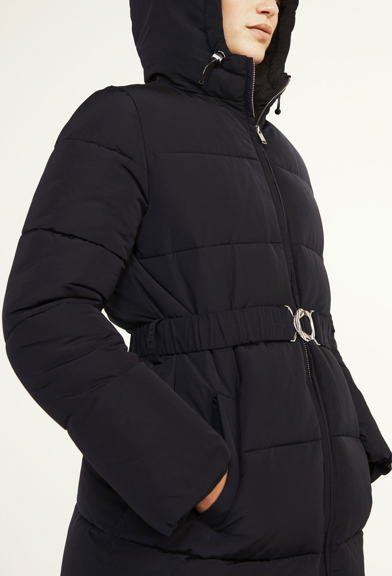 Anorak con capucha