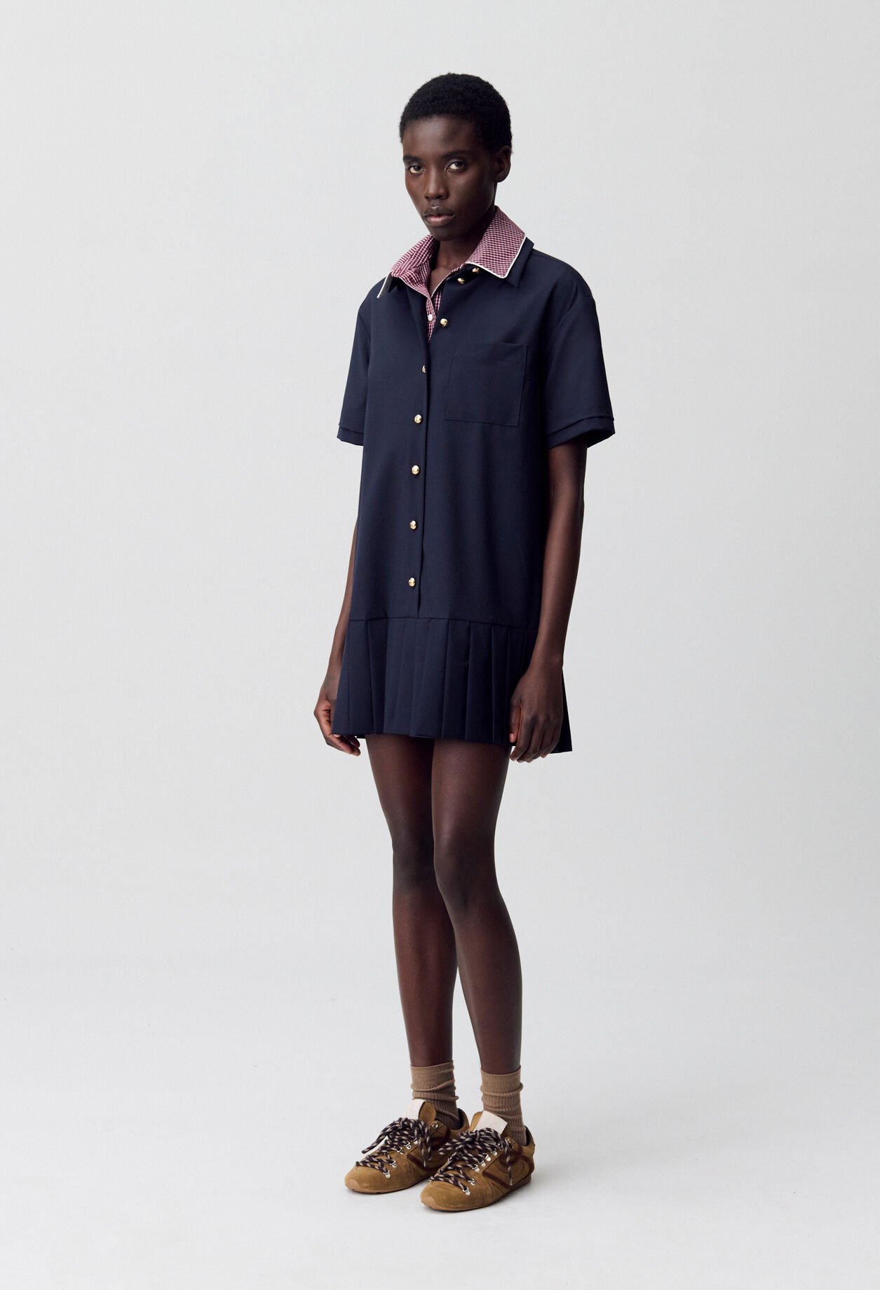 Vestido corto estilo camisa