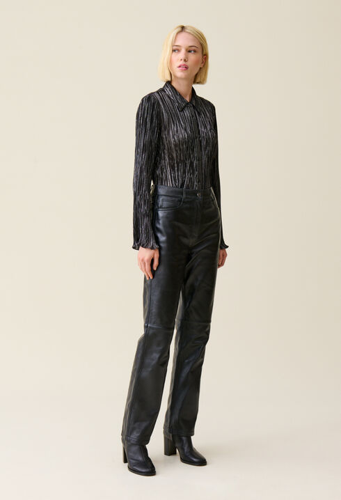 Blusa plisada fluida plateada