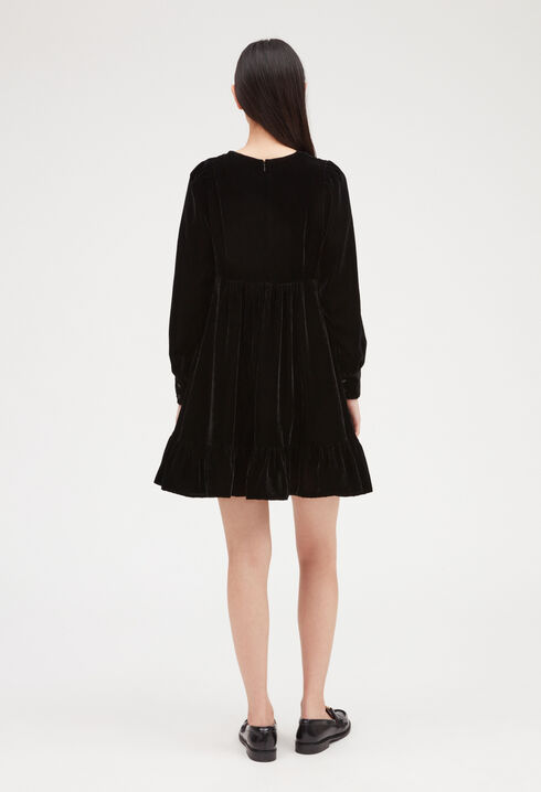 Vestido corto de terciopelo negro