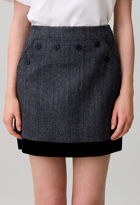 Falda corta bimaterial