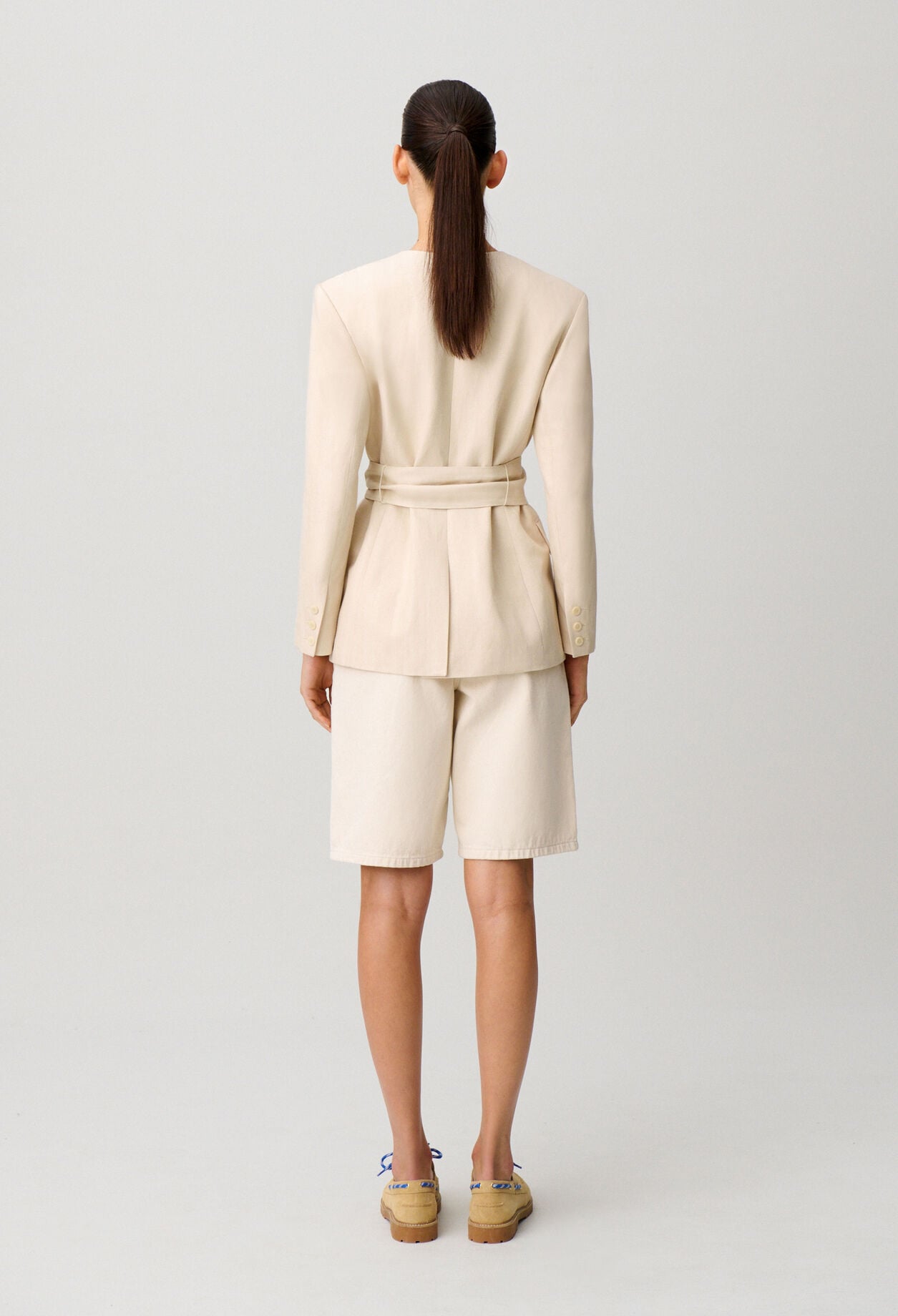 Chaqueta sastre cuello kimono