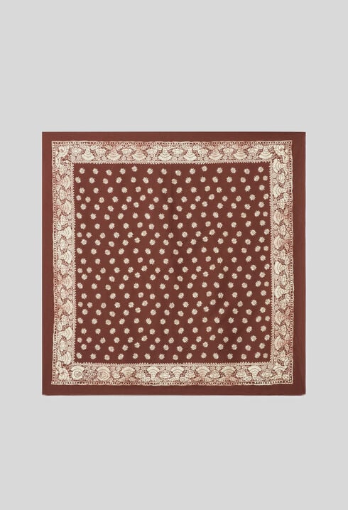 Foulard carr&eacute; imprim&eacute;