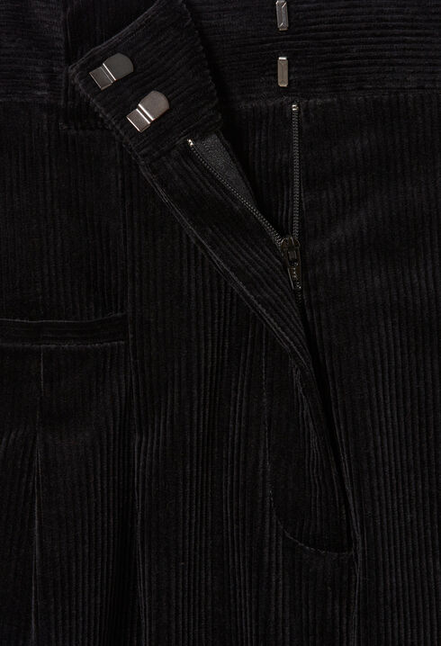 Pantalón amplio de terciopelo