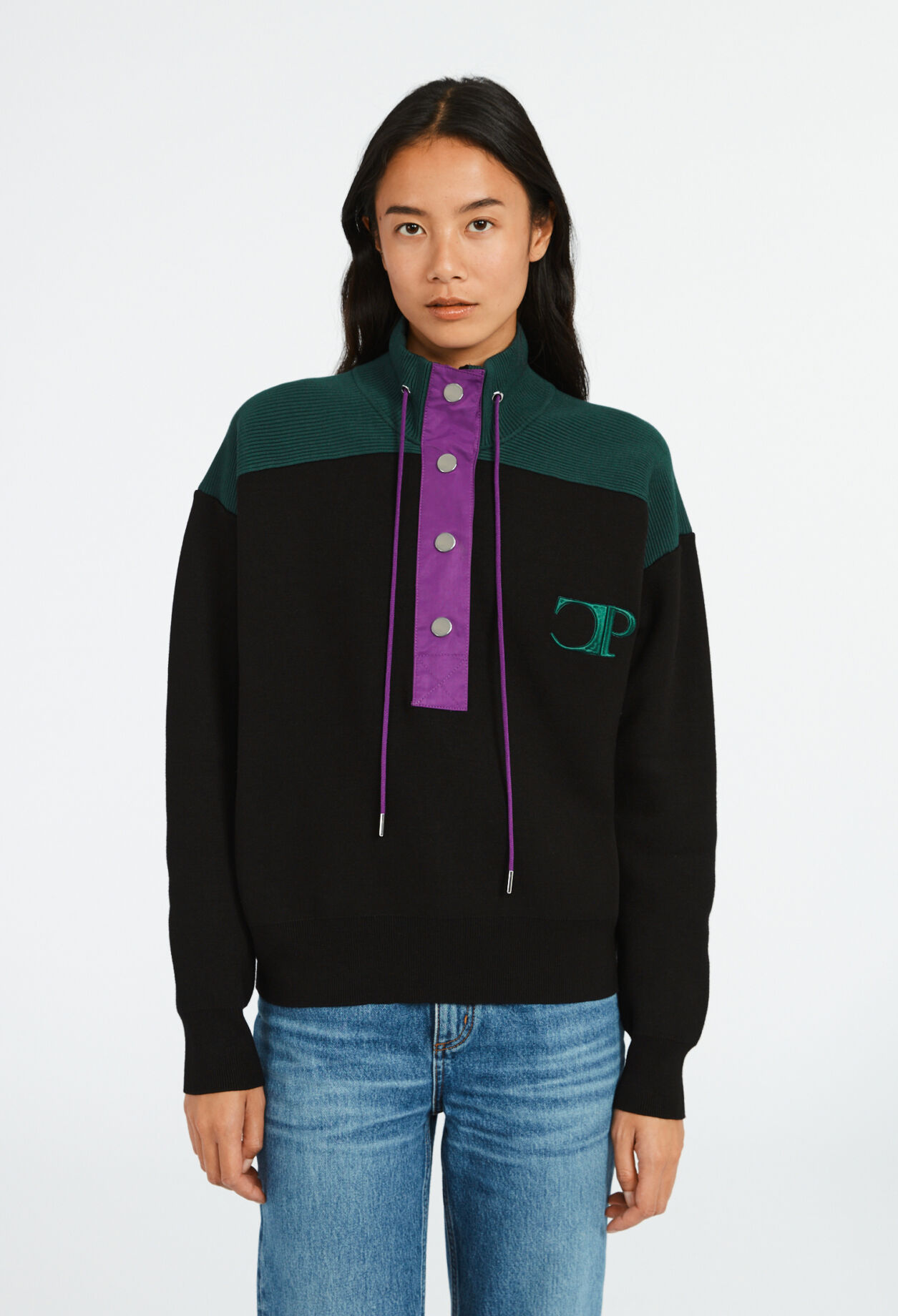 Sudadera de cuello alto abotonado