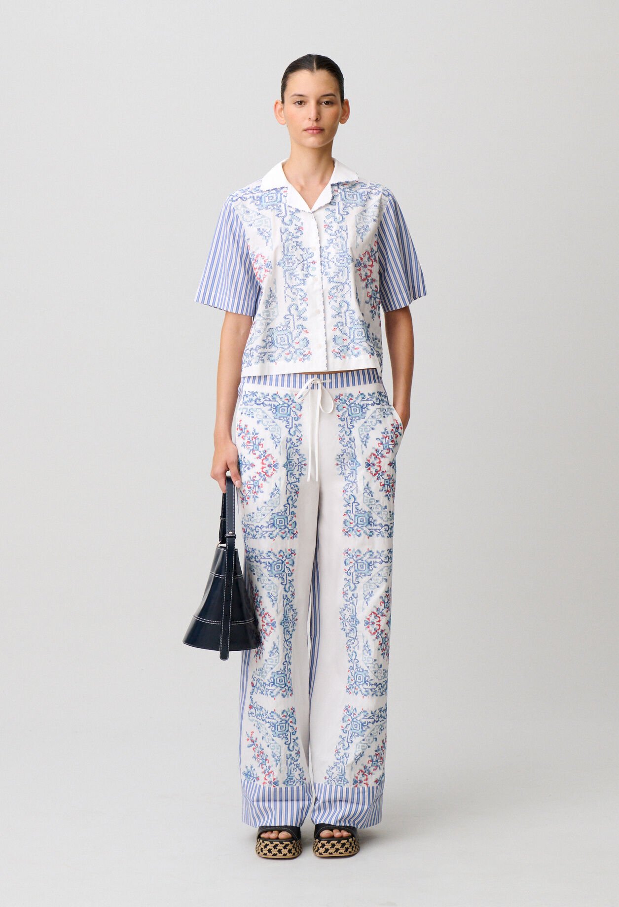 Camisa de algod&oacute;n a rayas