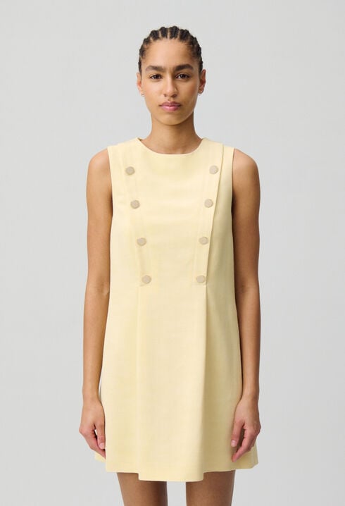 Vestido corto ajustado