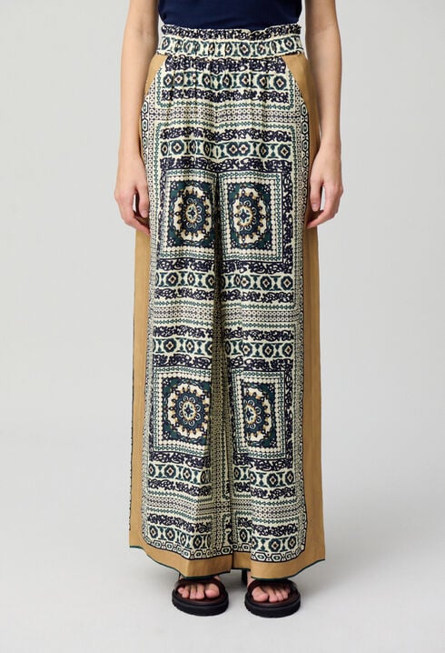 Pantalón ancho fluido estampado