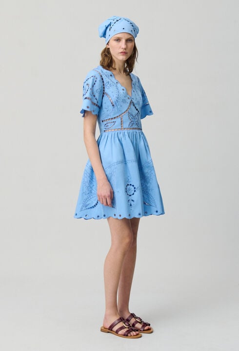 Vestido corto bordados de mariposas