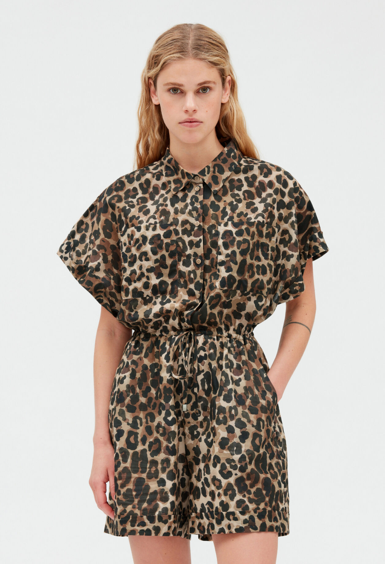Mono corto de leopardo
