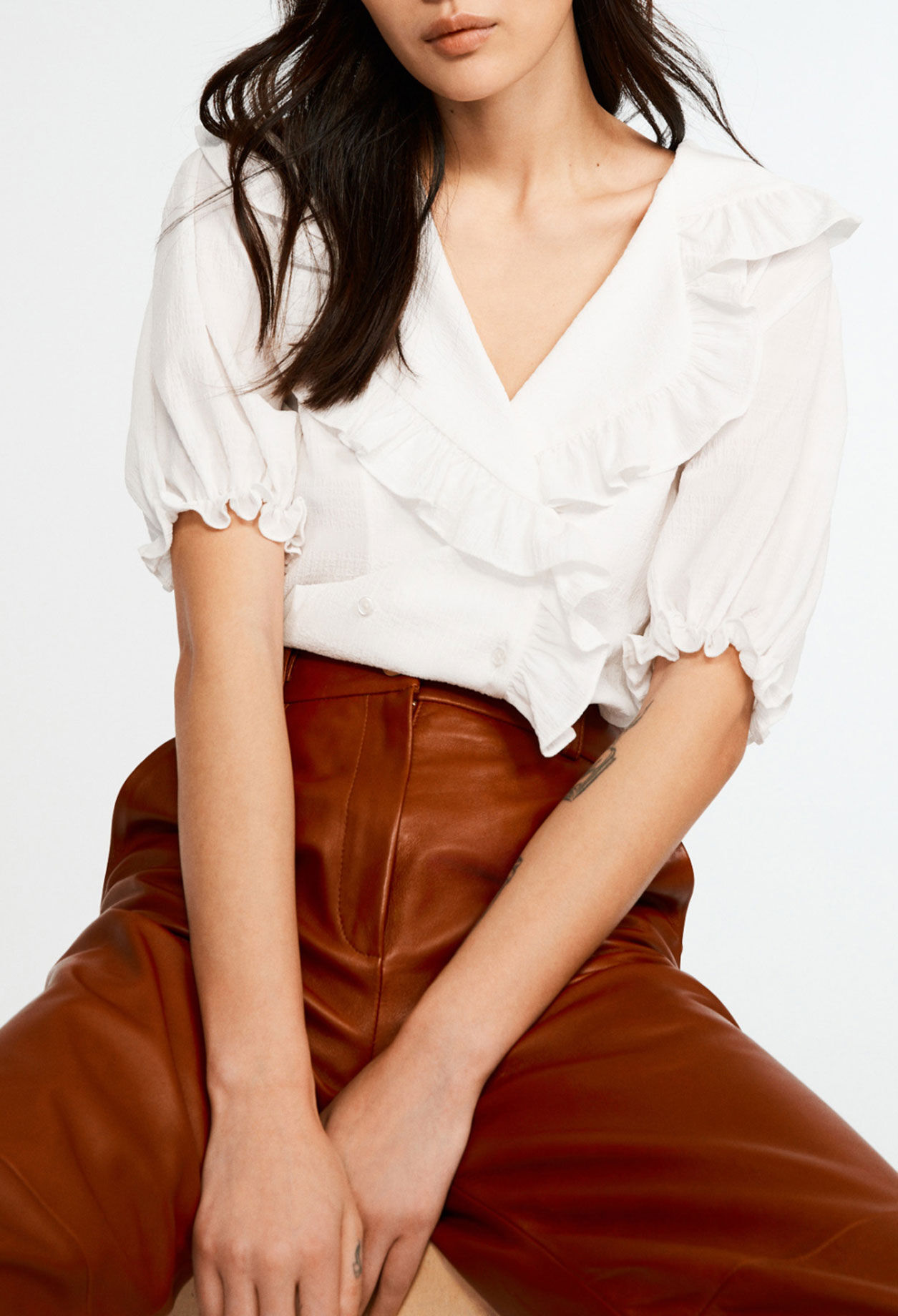Blusa con cuello de solapa